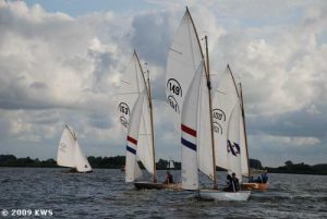 Sneekweek, zondag Teamzeilen 2 – foto 1 van 84