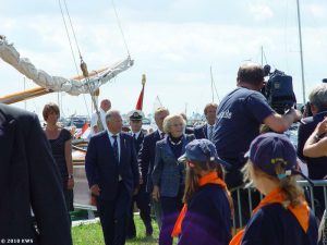Sneekweek, woensdag – Bezoek koningin Beatrix 2 – foto 8 van 25