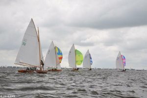Sneekweek, zondag 1 – foto 1 van 14
