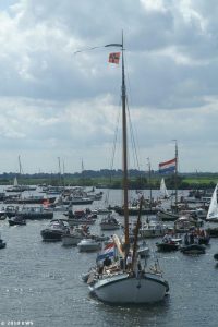 Sneekweek, woensdag – Bezoek koningin Beatrix 1 – foto 1 van 14