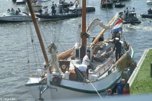 Sneekweek, woensdag – Bezoek koningin Beatrix 1 – foto 4 van 14