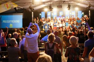 Prijsuitreiking 80ste Sneekweek – foto 6 van 7