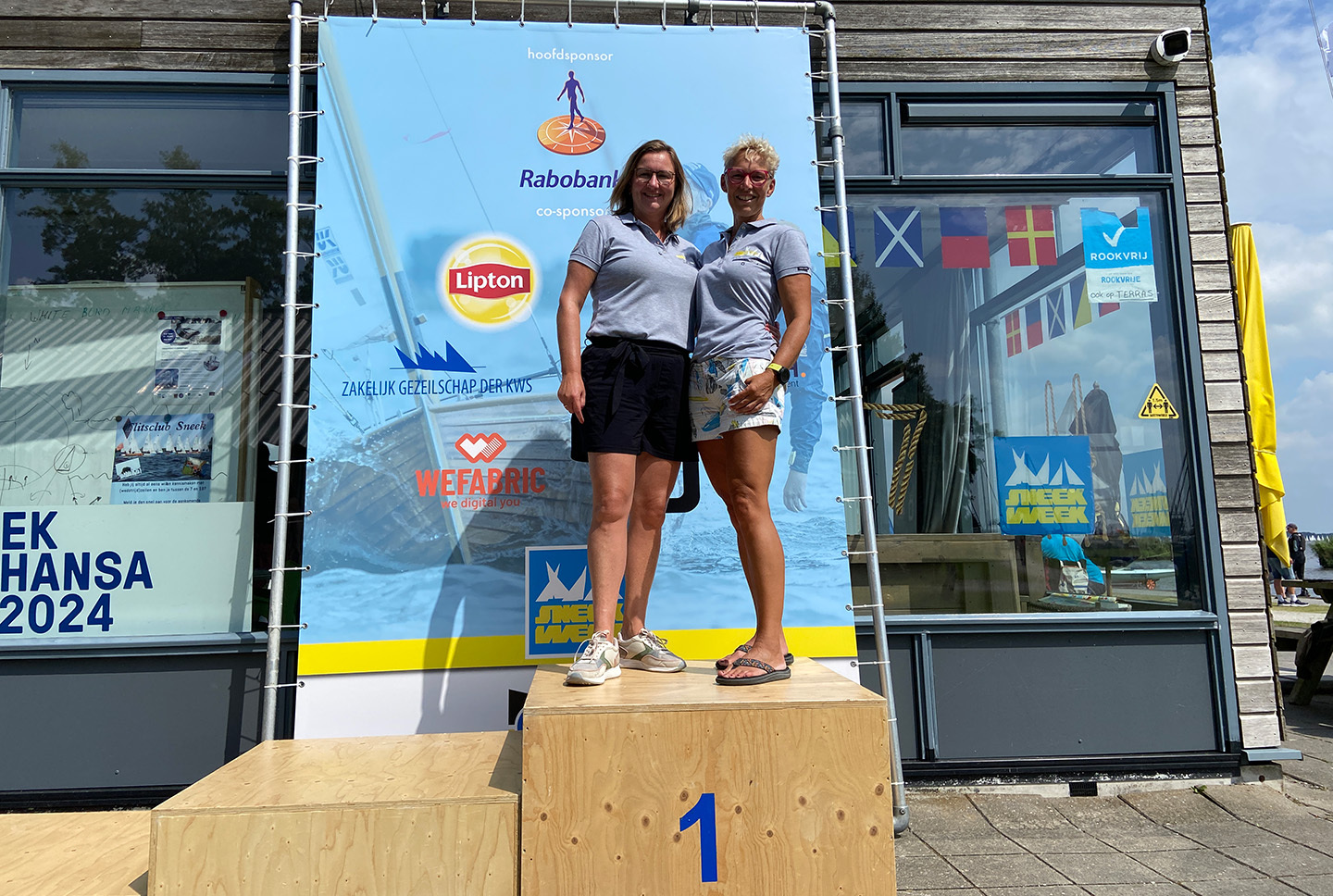 Ester en nelie vrijwilliger sneekweek 01