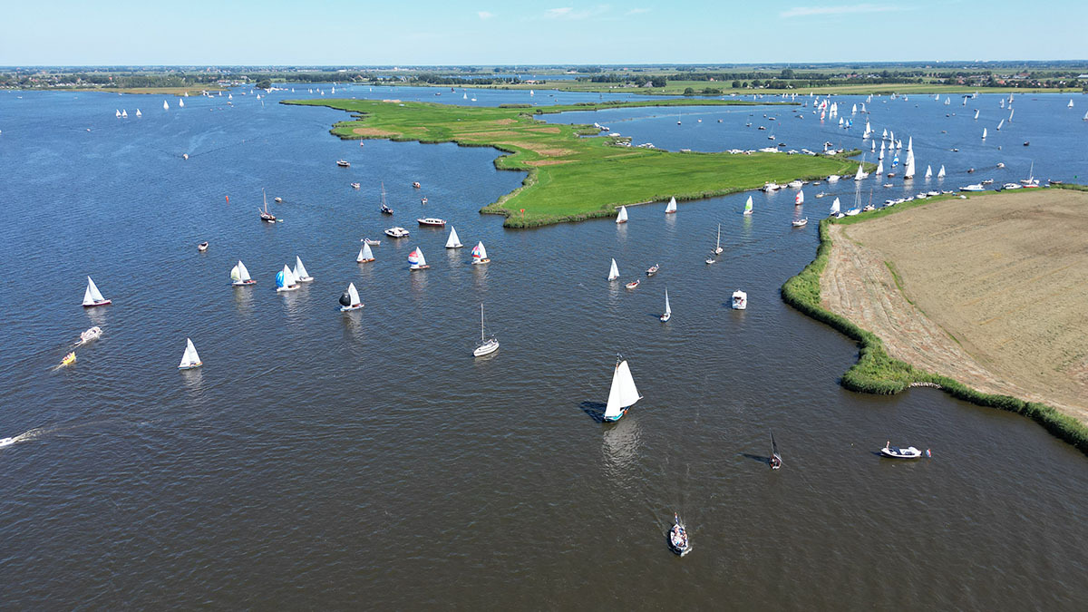 sneekweek 11 Sybesloot photo by Skydrone Sloten web